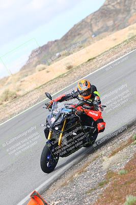 media/Mar-04-2023-TrackXperience (Sat) [[f3a86947c9]]/Group 1/Session 4 turn 2/